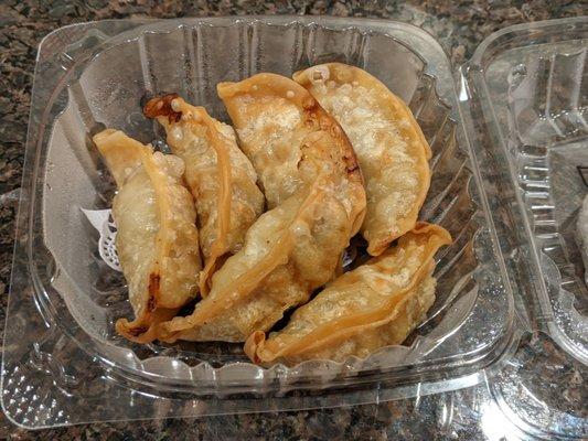 Gyoza (fried pork dumplings)