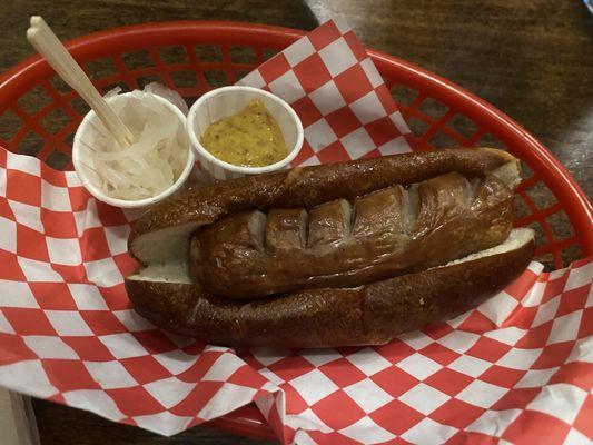 Brat in Pretzel Bun