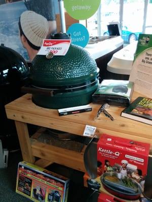 Great selection of Big Green Eggs.