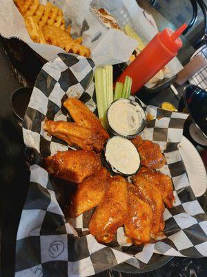 Hot honey wings!