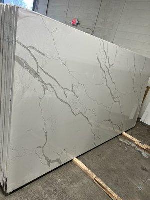 Calacatta Lava Quartz Slab