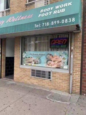 come in here for best massage experience