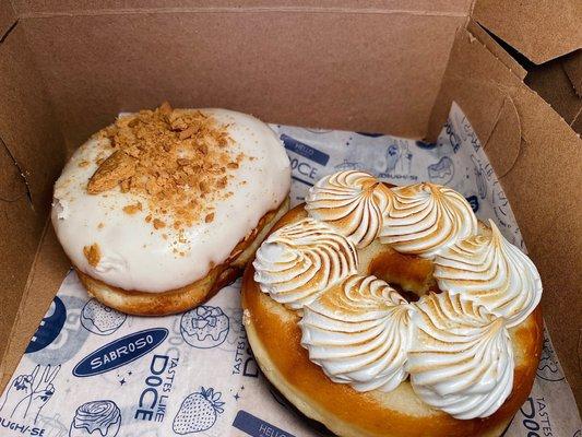 Tres leches and guava con queso