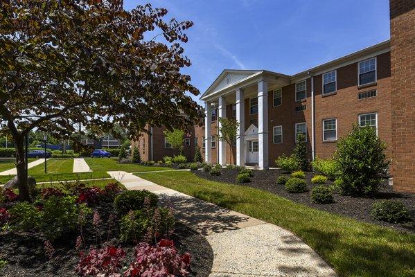 Fair Oaks Apartments