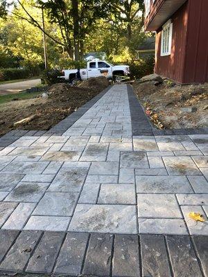 Paver Walkway - Unilock - Turned Out Phenomenal