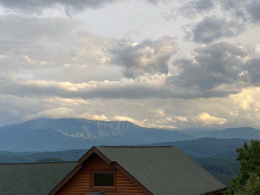 Taken from parking lot of Coco's.  Pic is of Mount LeConte and it's 4 peaks, washed in the fading afternoon sun.