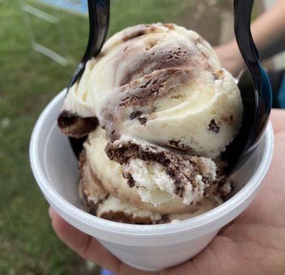 Almond joy ice cream with chocolate fudge, chocolate almonds, and coconut