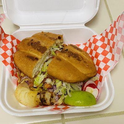 Pollo Torta with extra onion