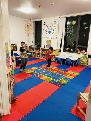 Learn & play area