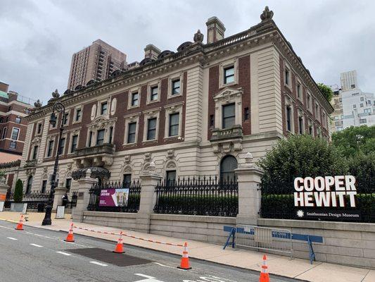 The Carnegie Mansion at 2 E 91st St at Fifth Ave