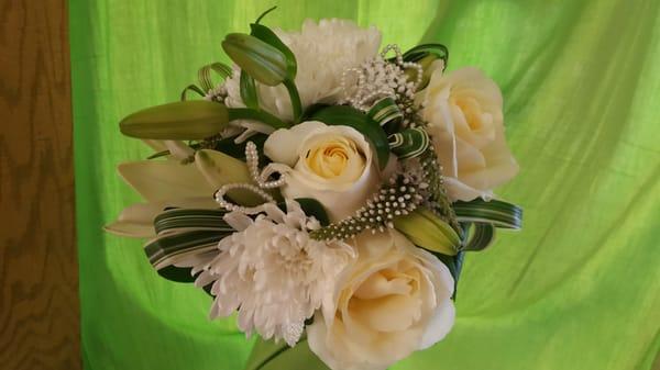 Bridal bouquet for Tracy.  This was for a small back yard wedding. Congratulations Tracy and Mike.