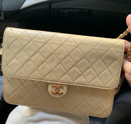 Santana Leather Care restored my vintage beige Chanel bag :)