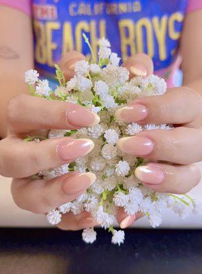 Almond acrylics with French tip and chrome powder