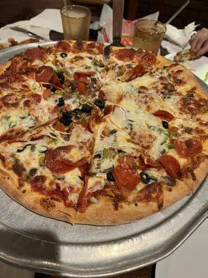 Dagwood Special pizza