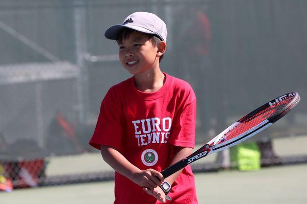 Palo Alto Orange Ball Team getting ready to play at Bay club Sectionals