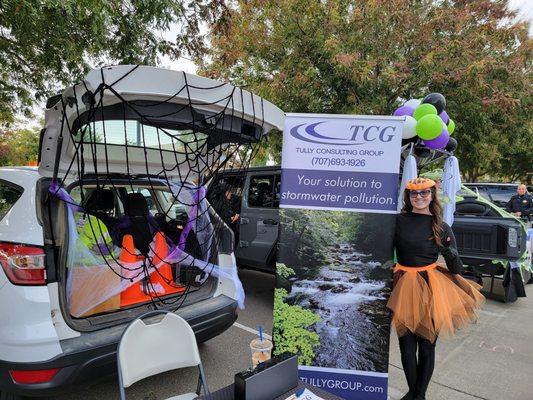 Trunk or Treat at the Dixon Chamber