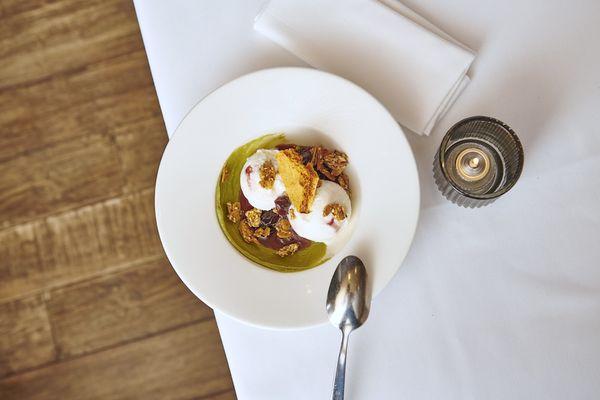 honey comb, greek sour cherries, almond-sesame brittle, pistachio curstard