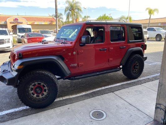 Happy customer! Rims/tires and side steps.