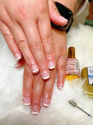 Gel manicure