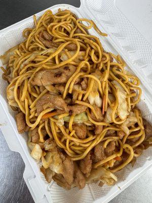 Chicken Lo Mein