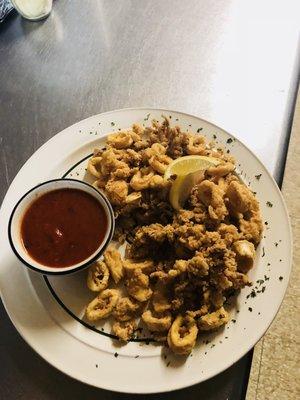 FRIED CALAMARI!!! Mmmmmm