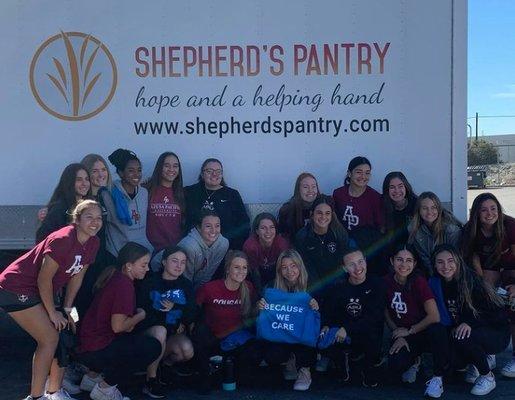 To donate @shepherdspantry (venmo) We provide food and resources to those in the San Gabriel Valley. Volunteers needed today!