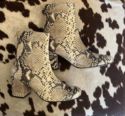 Love printed booties !