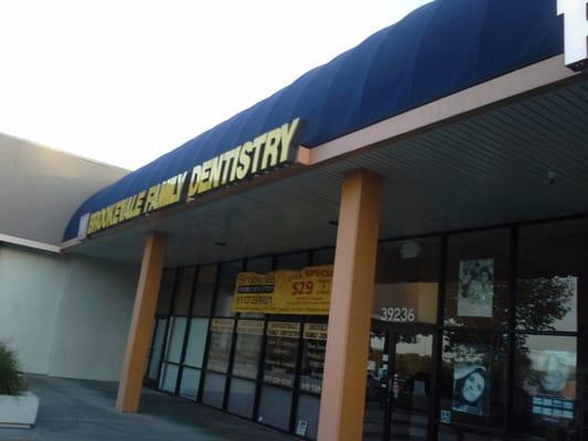 Brookvale Family Dentistry Store Front, Fremont Hub Shopping Center, Fremont, CA.