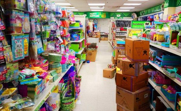 Dollar Tree, Sharon Hill, PA -- interior