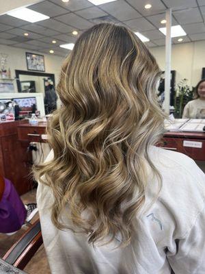 2nd time balayage (blonder/lighter)