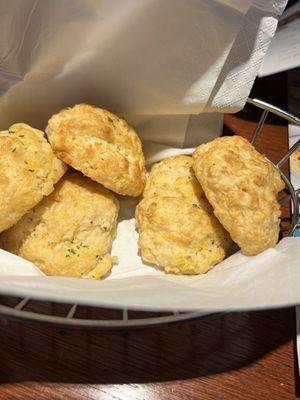 Cheddar Bay Biscuits