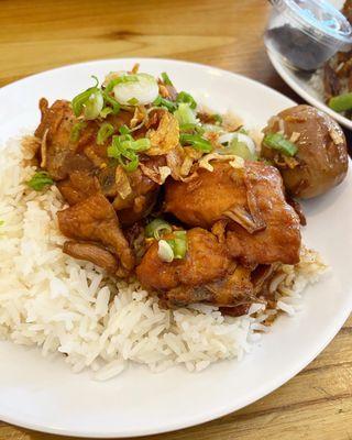 Chicken adobo (sweet and savory)