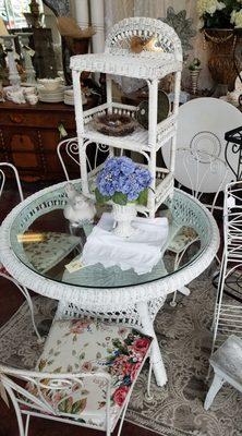 Courtyard Antiques & Home Decor