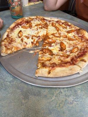 Buffalo Chicken pizza 14"