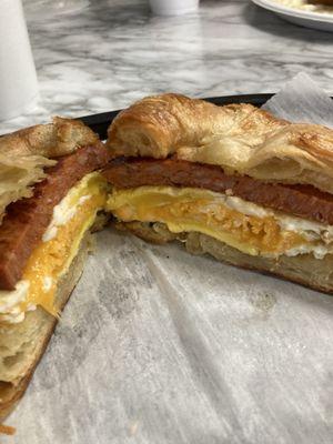 This is the Spaniard sandwich on a croissant Aunt, but no salsa.