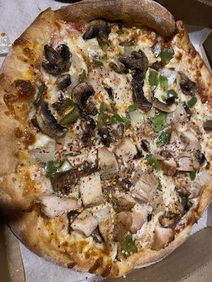 Ordered their supreme bayview pizza with chicken on one side and mushrooms and peppers on the other.