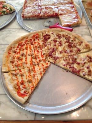 Chicken bacon ranch pizza (right side) buffalo chicken pizza (left side) Great pizza!