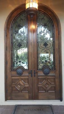 Refinished frontdoors