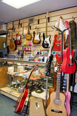 Newport Guitar & Music