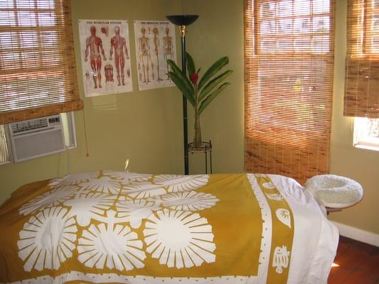 Massage Room at North Shore Chiropractic & Massage in Paia