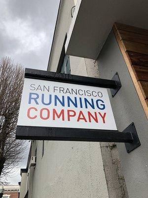 SF Running Company in San Anselmo - exterior