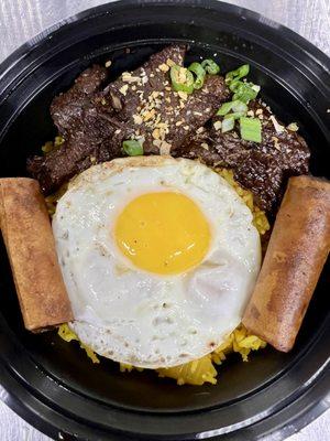 Tap Selog ( rice bowl )
Marinated and grilled slices of top sirloin with fried egg, Java rice and 2 pork lumpias ( Shanghai )