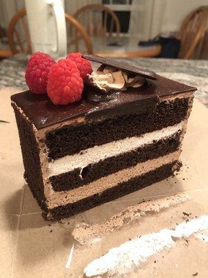 Chocolate mousse cake