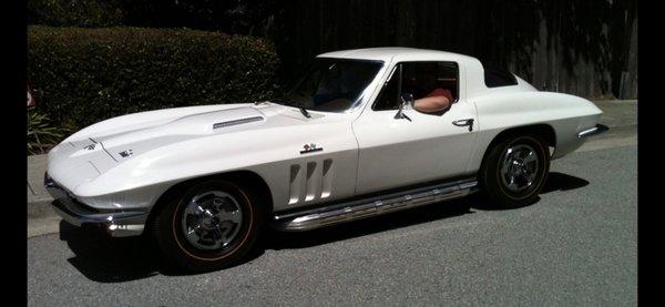 427 Vette loves the high octane fuel at  Bob Reeds