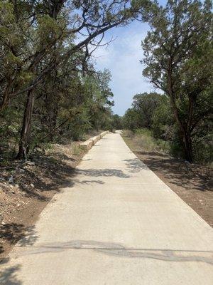 Typical SA trails: wide, paved, clean.