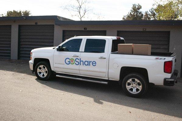 Storage Unit Pickup by GoShare