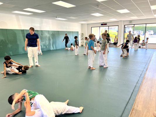 Kids Class (Ages 7-12)