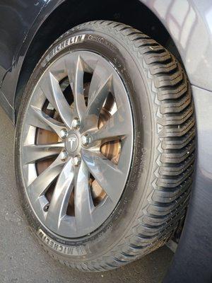 Picture of the tires installed of the brand new Oceanside shop in Oceanside California