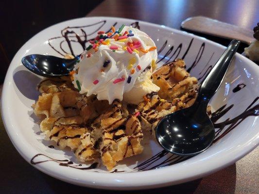 Waffle Sundae