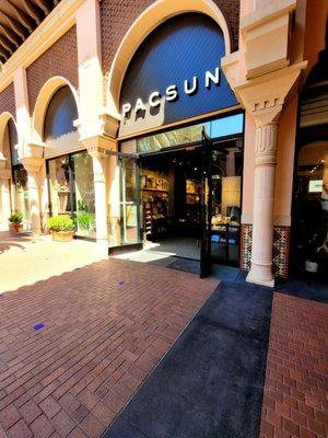 PacSun